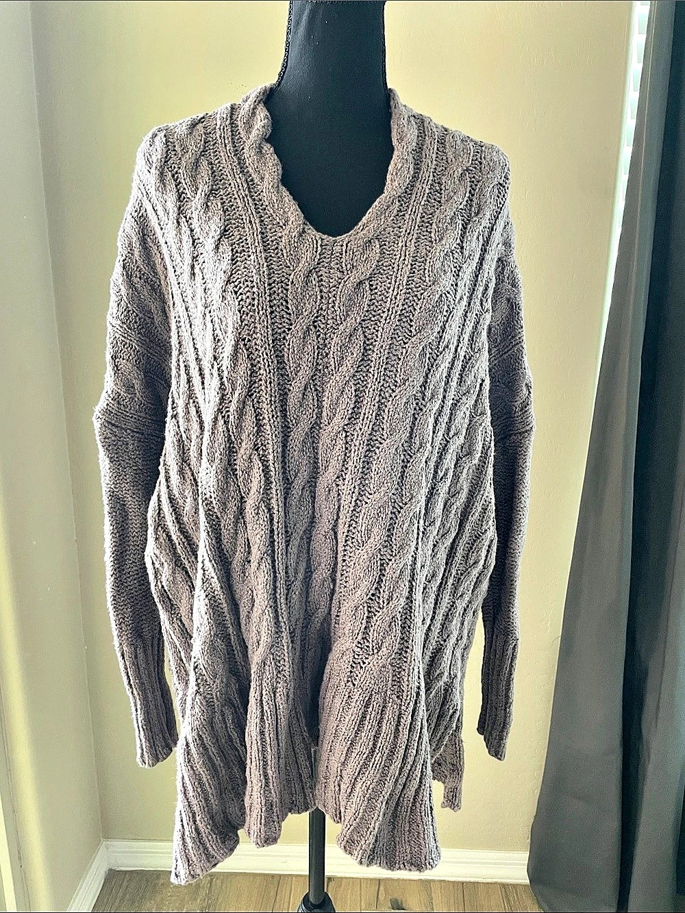 Free People Oversized Cable Knit Sweater in Purple Size Medium